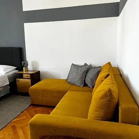 Apartment Messe *